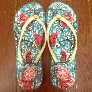 Tori Burch wedges flip flops